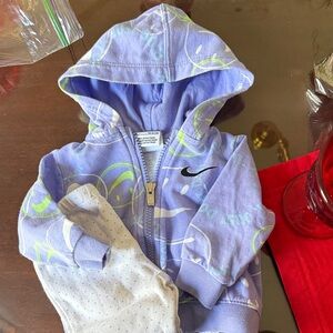 Nike Kids Light Purple Hoodie with Green Accents